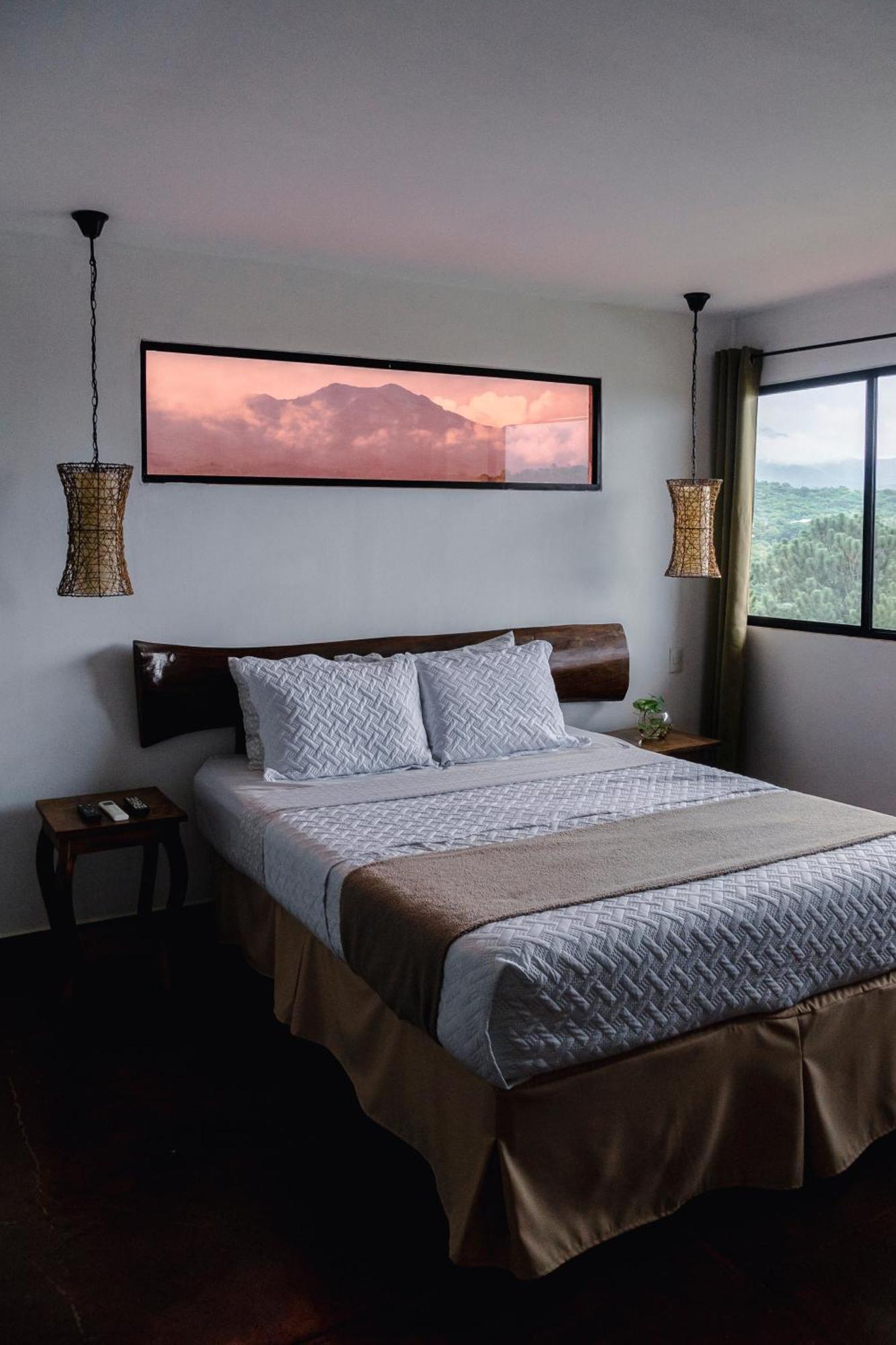 Hotel Juayua Bagian luar foto