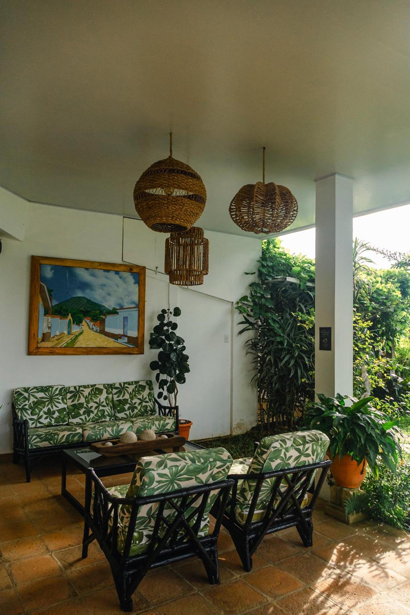 Hotel Juayua Bagian luar foto
