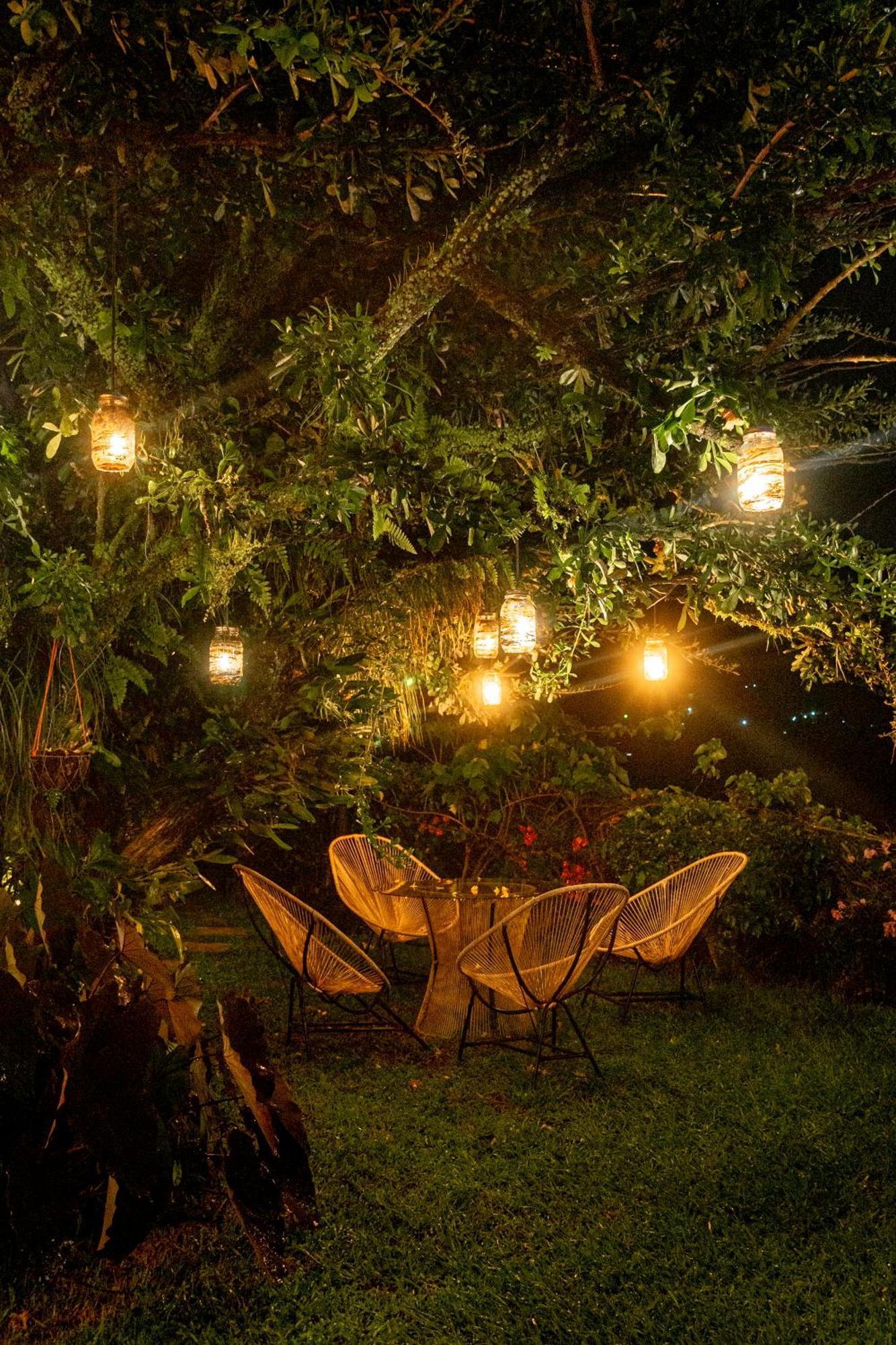 Hotel Juayua Bagian luar foto