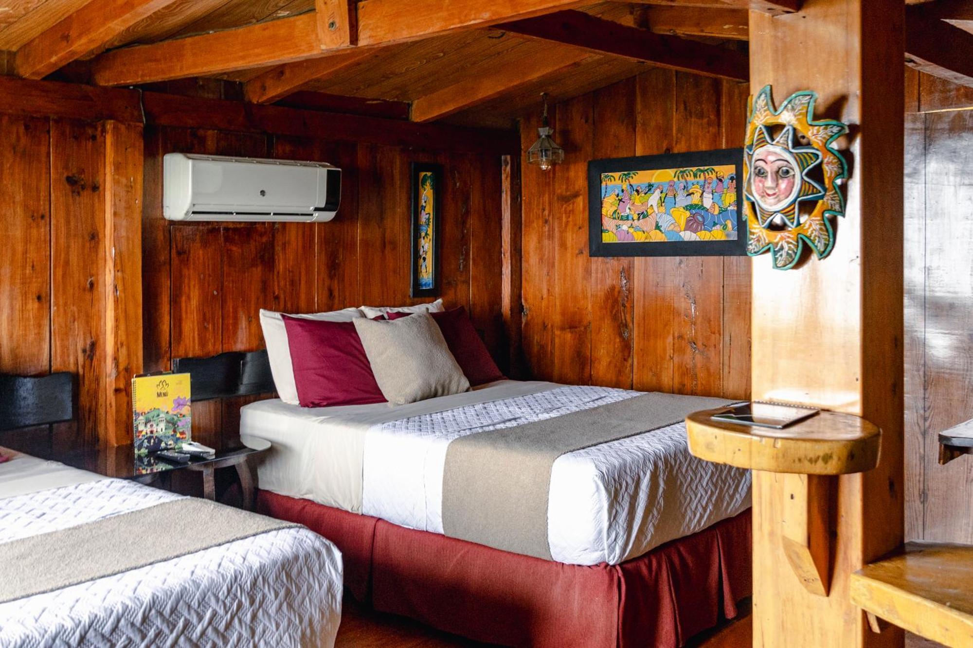 Hotel Juayua Bagian luar foto