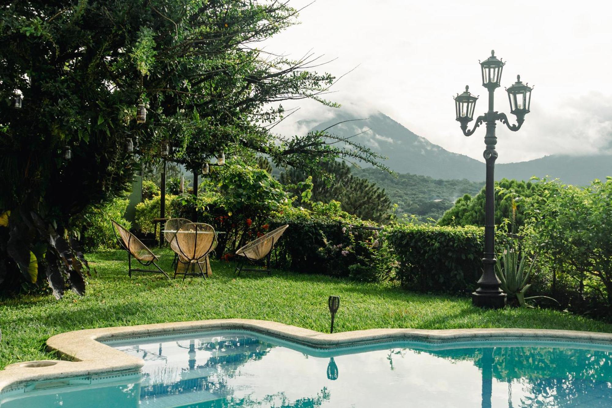 Hotel Juayua Bagian luar foto