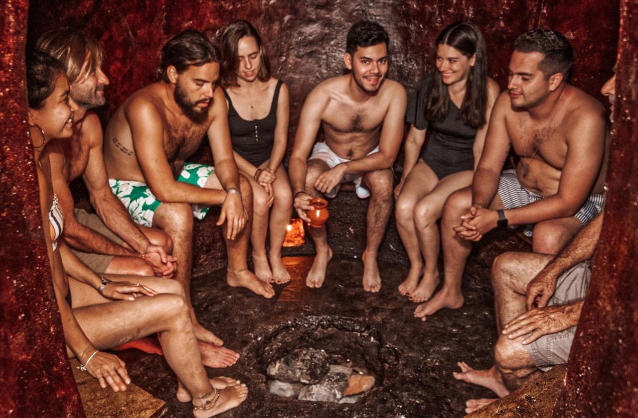 Hotel Juayua Bagian luar foto